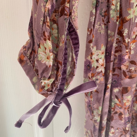 Floral Purple Long Sleeve Dress - Picture 2 of 3